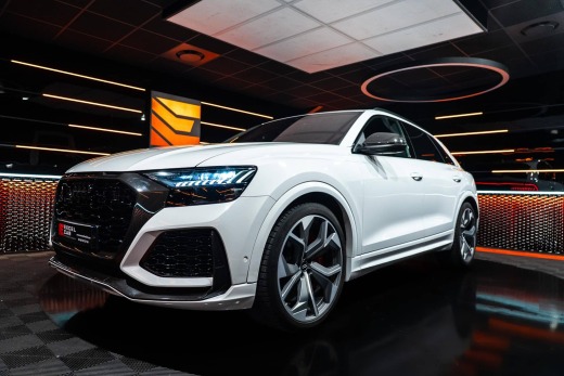 AUDI RSQ8 4.0 TFSI 600 QUATTRO TIPTRONIC8