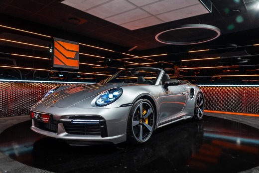PORSCHE 992 TURBO S CABRIOLET 3.8 650