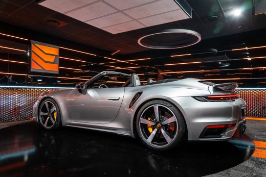 PORSCHE 992 TURBO S CABRIOLET 3.8 650