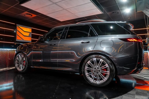 LAND ROVER RANGE ROVER SPORT P440E III 3.0 I6 PHEV AWD 440 DYNAMIC HSE