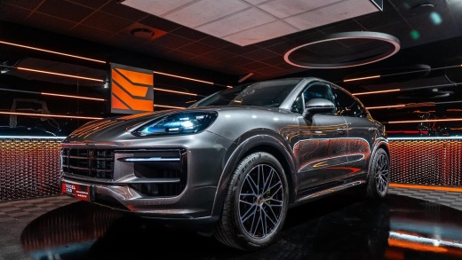 PORSCHE CAYENNE COUPE E-HYBRID 470CH