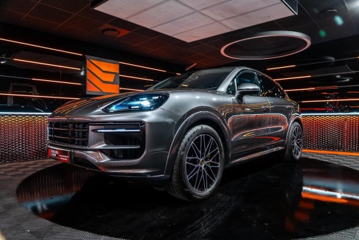 PORSCHE CAYENNE COUPE E-HYBRID 470CH