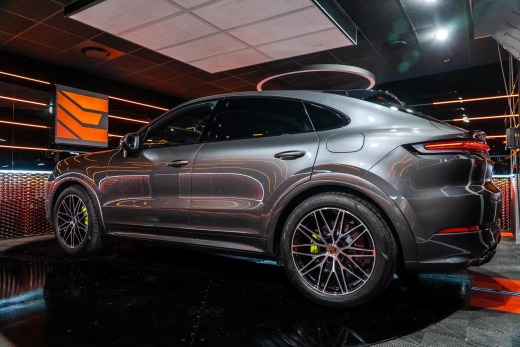 PORSCHE CAYENNE COUPE E-HYBRID 470CH