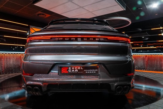 PORSCHE CAYENNE COUPE E-HYBRID 470CH