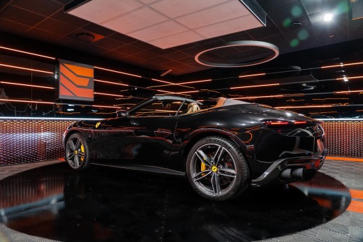 FERRARI ROMA SPIDER 3.9 V8 620
