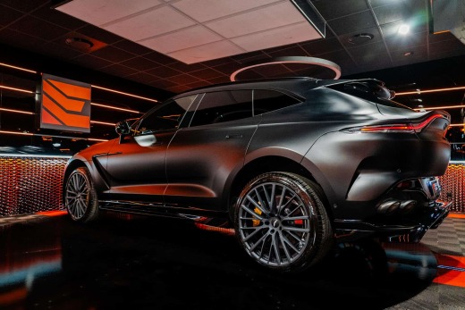 ASTON MARTIN DBX 707 4.0 V8