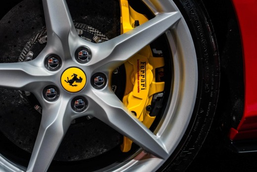 FERRARI F8 TRIBUTO 3.9 720 DCT