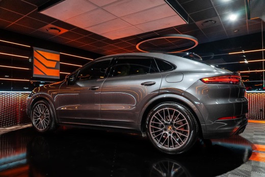 PORSCHE CAYENNE COUPE E-HYBRID 3.0 V6 462CH