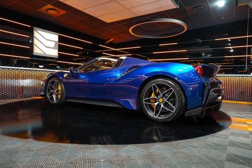 FERRARI 488 PISTA SPIDER V8 3.9 720CH