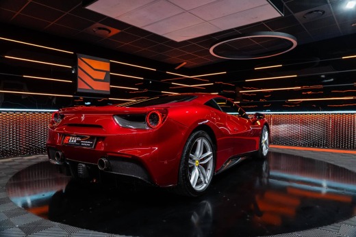 FERRARI 488 GTB
