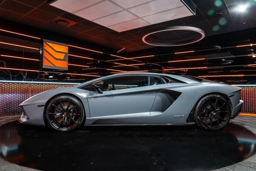 LAMBORGHINI HURACAN PERFORMANTE LP-640-4