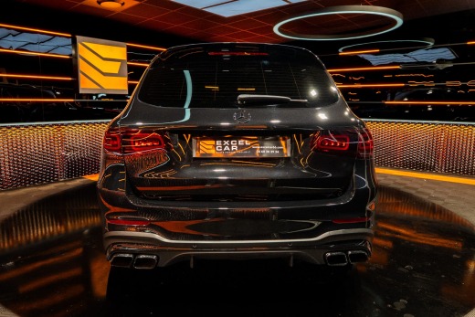 MERCEDES GLC 63S AMG 510