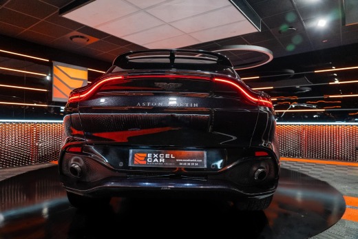 ASTON MARTIN DBX 4.0 V8 550CH BVA9