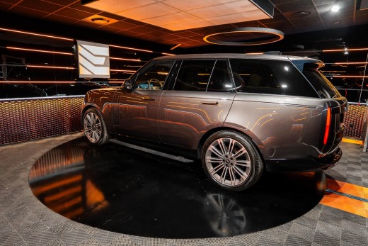 LAND ROVER RANGE ROVER HSE SWB 4.4 SCV8 530CH