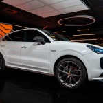 PORSCHE CAYENNE COUPE HYBRIDE 462 PACK SPORT DE CONCEPTION ALLÉGÉE