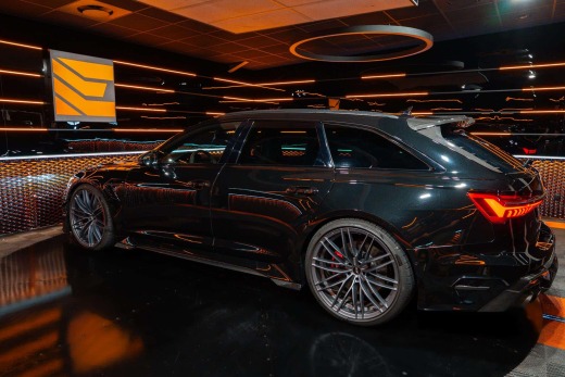 AUDI RS6-R ABT 4.0l V8 740ch