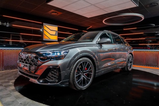 AUDI Q8 55 TFSI-E 394CH S LINE QUATTRO TRIPTRONIC 8