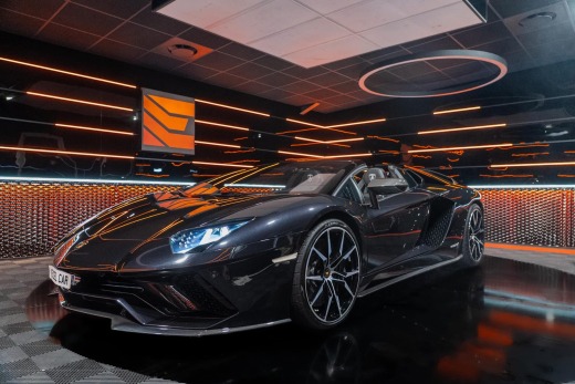 LAMBORGHINI AVENTADOR S ROADSTER 6.5 V12 740CH