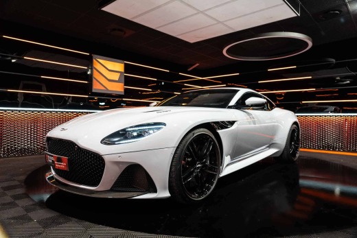 ASTON MARTIN DBS SUPERLEGGERA 5.2 V12 725CH