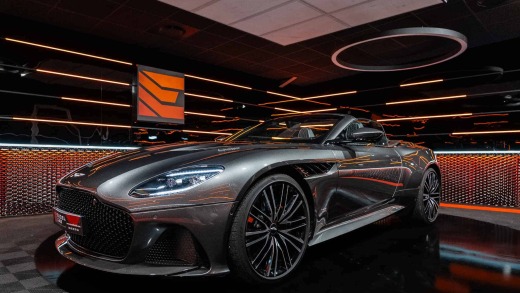 ASTON MARTIN DBS VOLANTE 5.2L V12 725CH
