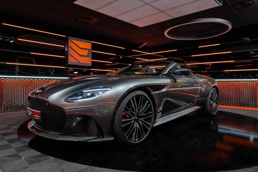 ASTON MARTIN DBS VOLANTE 5.2L V12 725CH