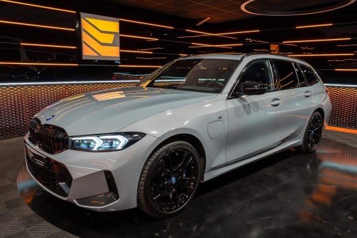 SÉRIE 3 TOURING 330E XDRIVE 292CH