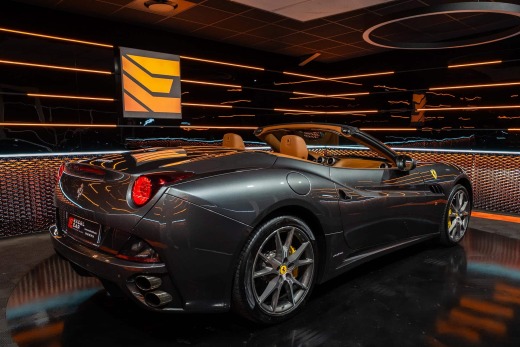 FERRARI CALIFORNIA 4.3L V8 460 DCT