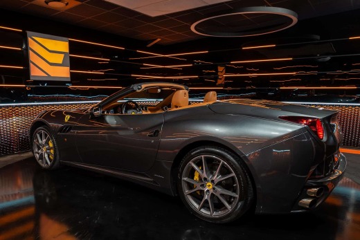 FERRARI CALIFORNIA 4.3L V8 460 DCT