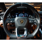 LAMBORGHINI URUS 4.0L V8 650CH