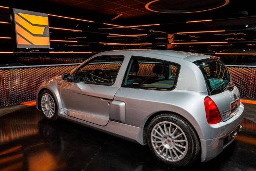 RENAULT CLIO 2 SPORT V6 230CH PHASE 1