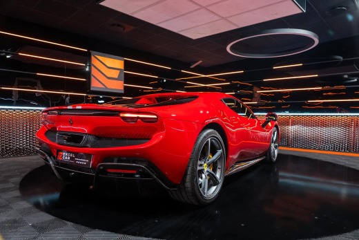 FERRARI 296 GTS 3.0 V6 830CH