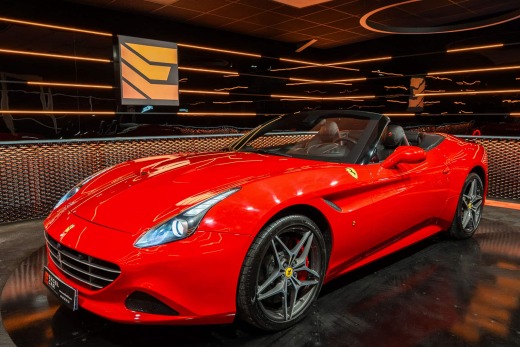 FERRARI CALIFORNIA T 3.9L V8 560 HANDLING SPECIALE