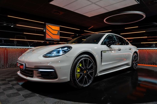 PORSCHE PANAMERA 4 E-HYBRIDE 462ch