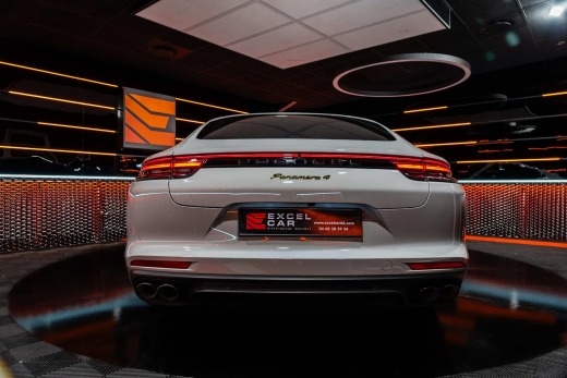 PORSCHE PANAMERA 4 E-HYBRIDE 462ch