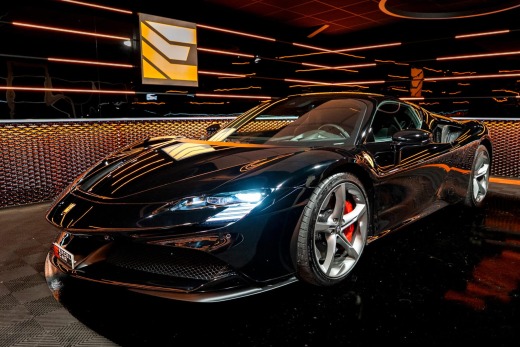 FERRARI SF90 STRADALE 4.0 V8 1000CH