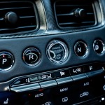 ASTON MARTIN DBS ULTIMATE VOLANTE V12 770