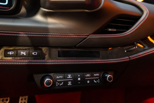 FERRARI F8 SPIDER 3.9l V8 720ch