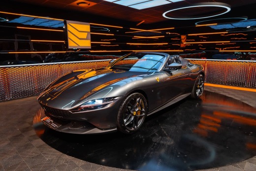 FERRARI ROMA SPIDER 3.9l V8 620ch