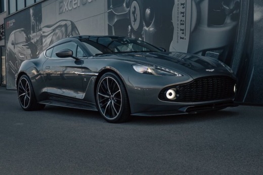ASTON MARTIN VANQUISH ZAGATO COUPE 5.9L V12 604 &#8211; *70/99