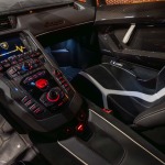 LAMBORGHINI AVENTADOR SVJ ROADSTER 6.5 V12 770 CH