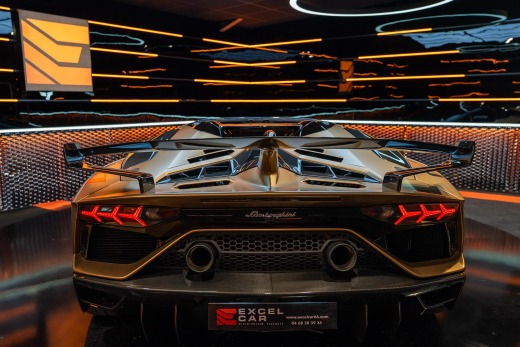LAMBORGHINI HURACAN PERFORMANTE LP-640-4