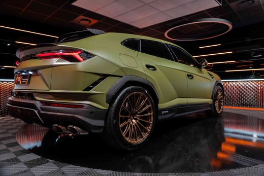 LAMBORGHINI URUS PERFORMANTE 4.0l V8 666ch