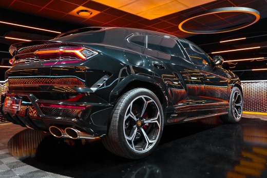 LAMBORGHINI URUS SE 4.0 V8 800CH