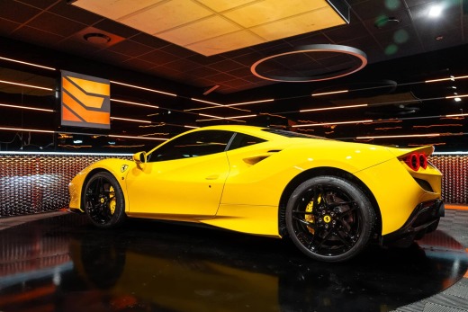 FERRARI SF90 STRADALE 4.0L 1000CH PACK ASSETTO FIORANO