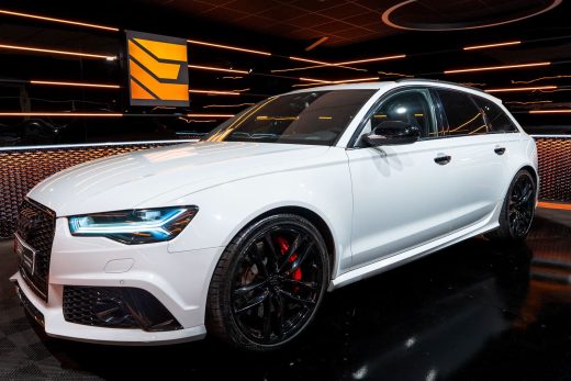 AUDI RS6 AVANT QUATTRO 4.0L V8 560CH