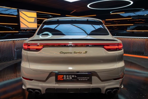 PORSCHE CAYENNE COUPE TURBO S E-HYBRIDE 680 PACK SPORT DE CONCEPTION ALLÉGÉE