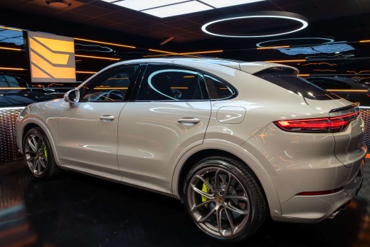 PORSCHE CAYENNE COUPE TURBO S E-HYBRIDE 680 PACK SPORT DE CONCEPTION ALLÉGÉE