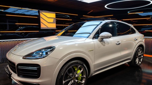 PORSCHE CAYENNE COUPE TURBO S E-HYBRIDE 680 PACK SPORT DE CONCEPTION ALLÉGÉE