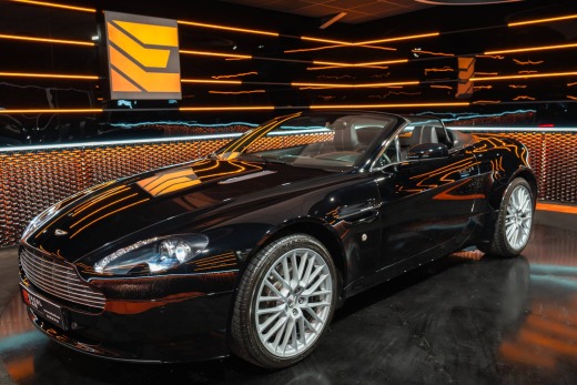 ASTON MARTIN V8 VANTAGE ROADSTER 4.7L V8 420 SPORTSHIFT