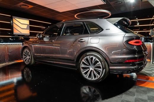 BENTLEY BENTAYGA 3.0 HYBRID 462CH
